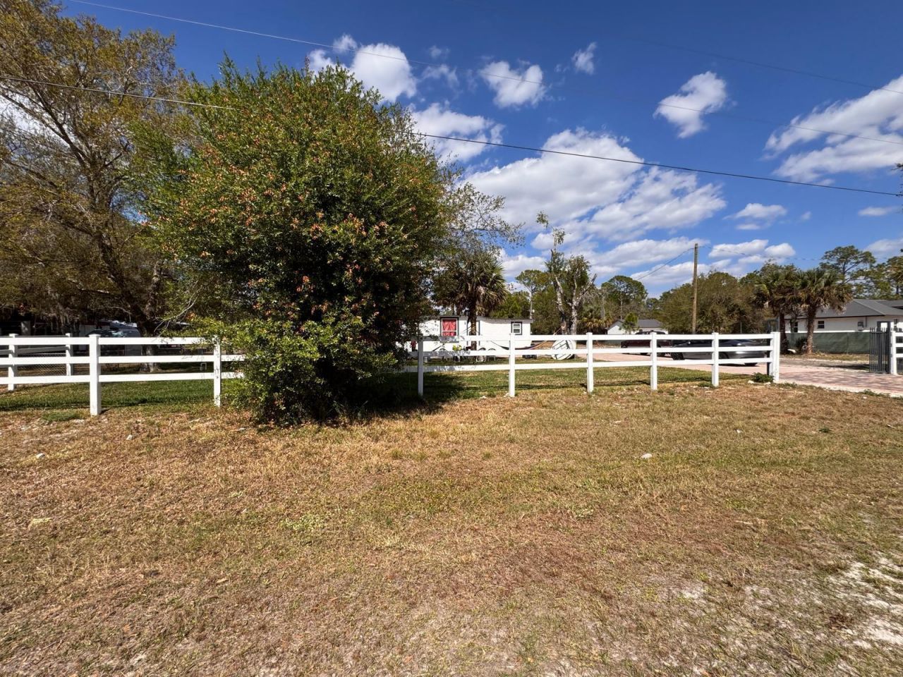 357 Hunting Club Avenue, Clewiston, FL 33440 Photo