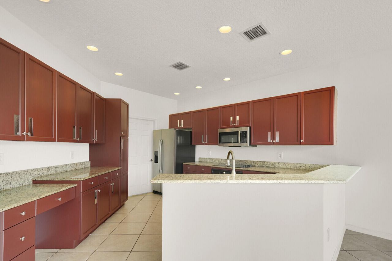 9037 Alexandra Circle, Wellington, FL 33414 Photo