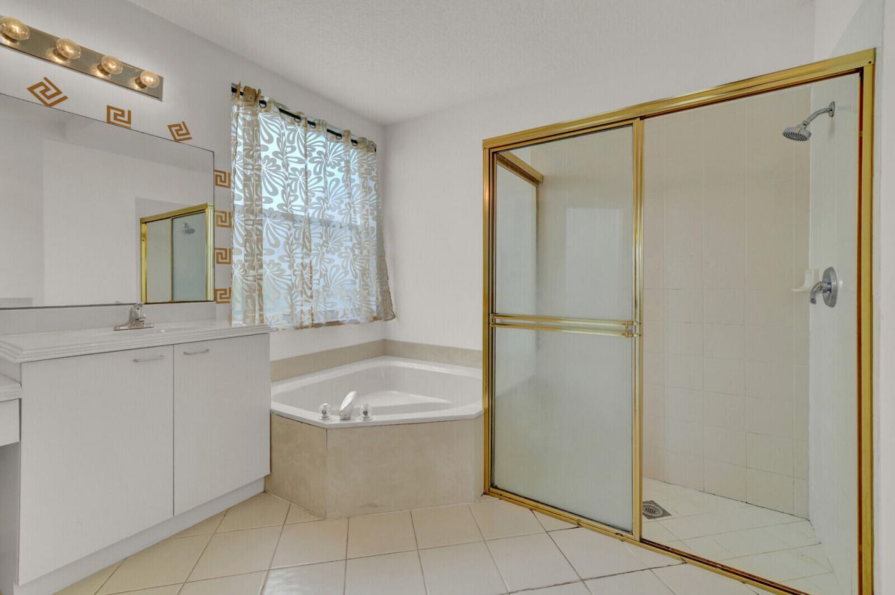 9037 Alexandra Circle, Wellington, FL 33414 Photo