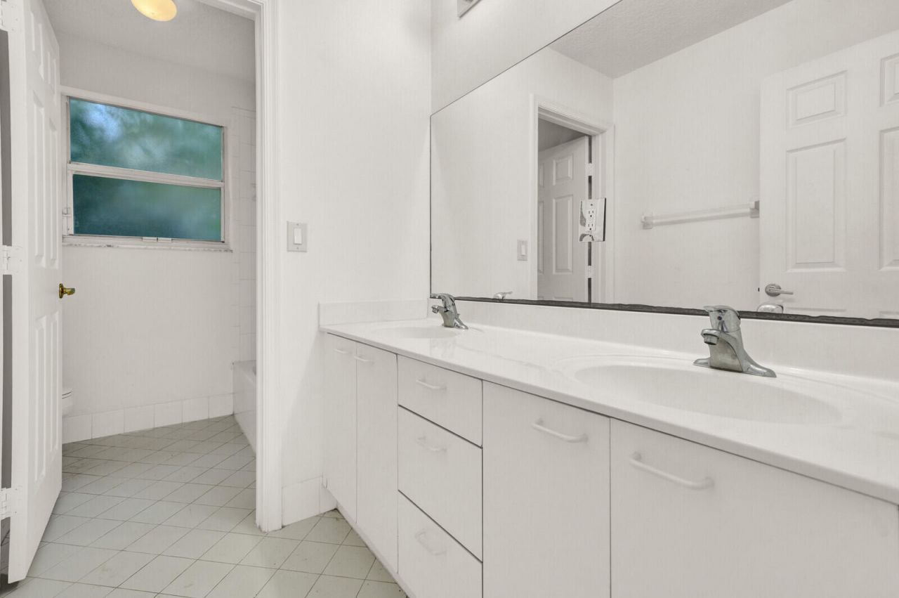 9037 Alexandra Circle, Wellington, FL 33414 Photo