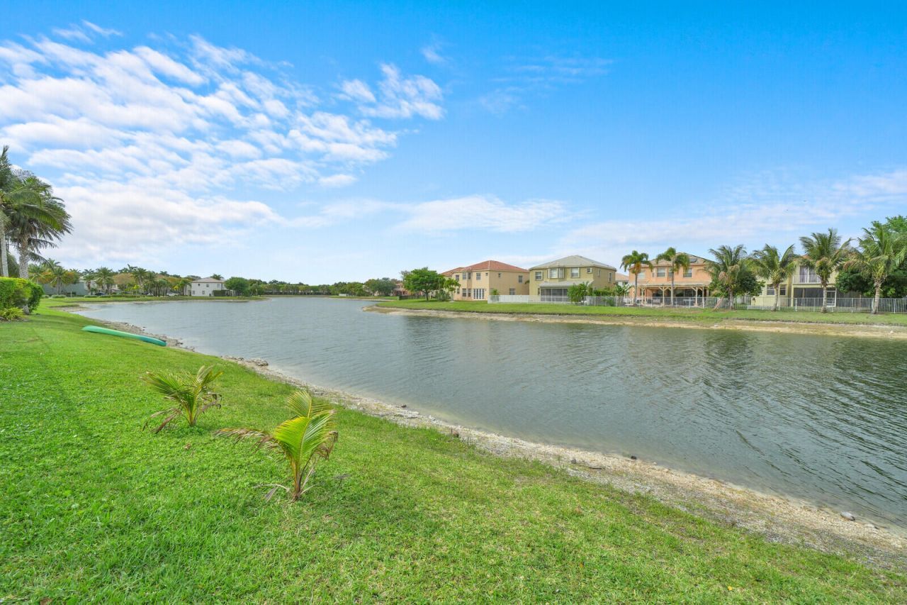 9037 Alexandra Circle, Wellington, FL 33414 Photo