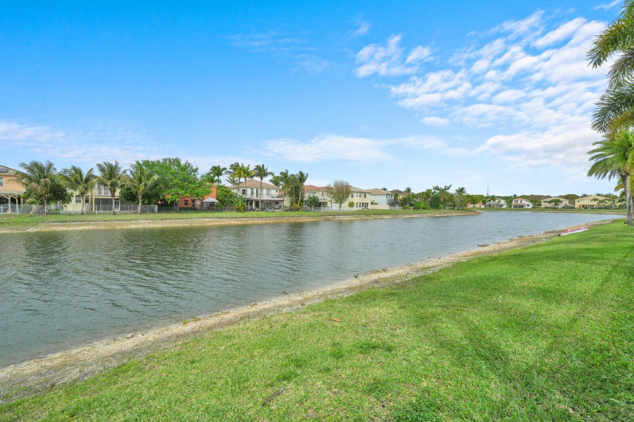 9037 Alexandra Circle, Wellington, FL 33414 Photo