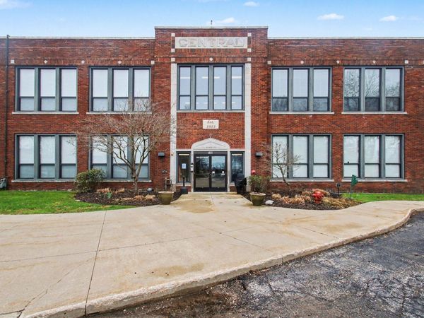 500 Erie Street, Unit 204, South Haven, MI 49090