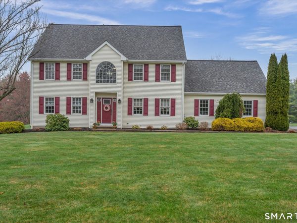 14 Reservoir, Wallingford, CT 06492