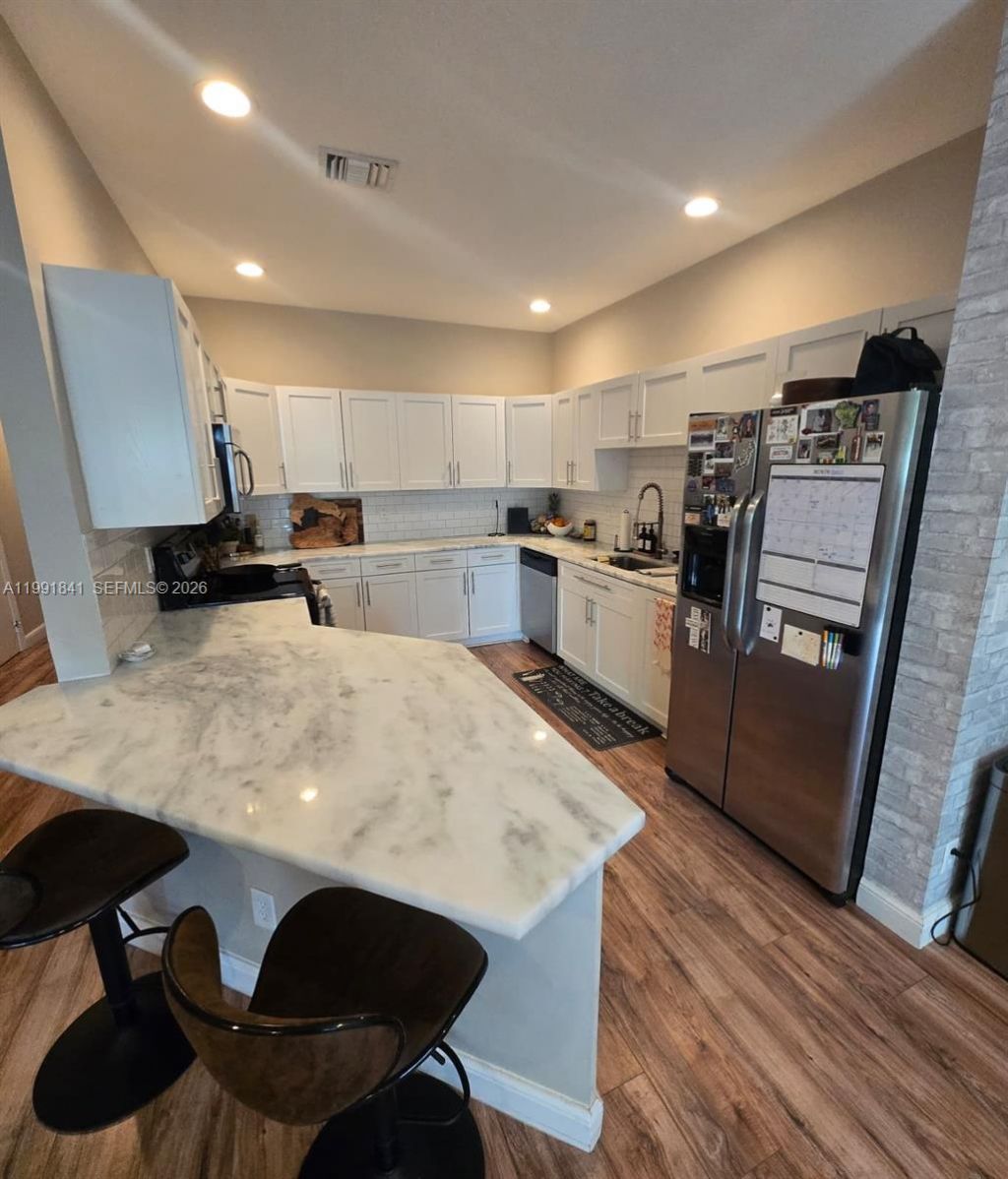 806 SE 14th St, Unit 806, Fort Lauderdale, FL 33316 Photo