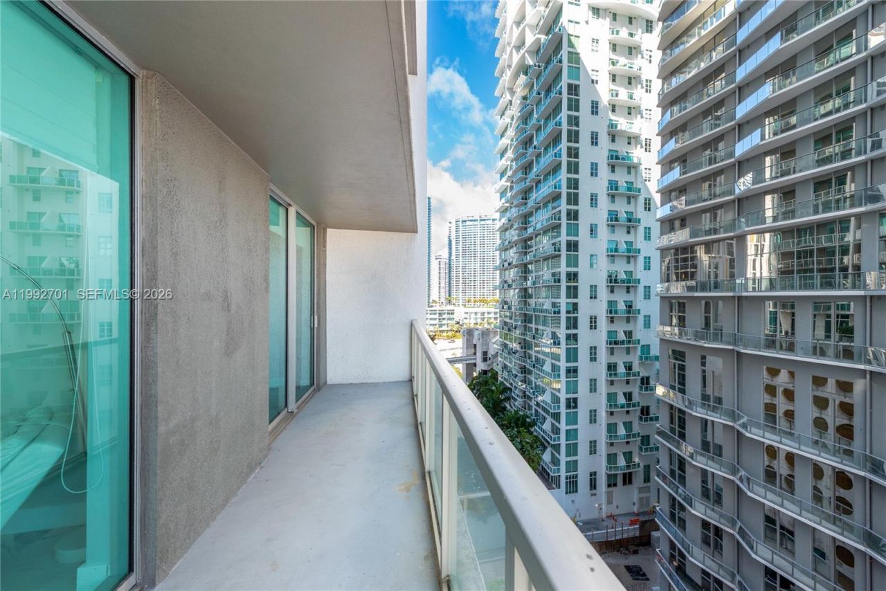 55 SE 6 St, Unit 1207, Miami, FL 33131 Photo