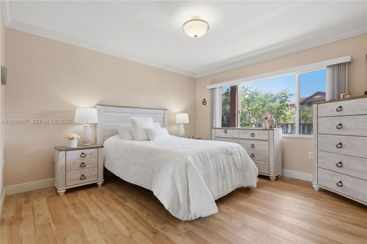 13705 SW 12th St, Unit 202B, Pembroke Pines, FL 33027 Photo