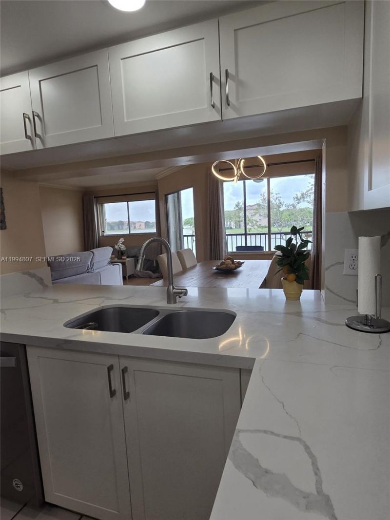 13705 SW 12th St, Unit 202B, Pembroke Pines, FL 33027 Photo