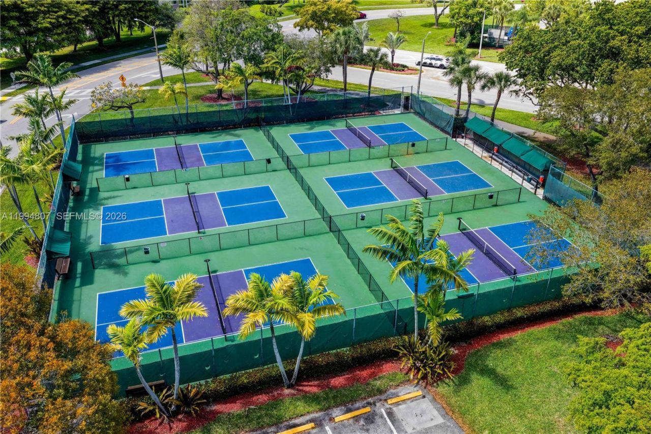 13705 SW 12th St, Unit 202B, Pembroke Pines, FL 33027 Photo