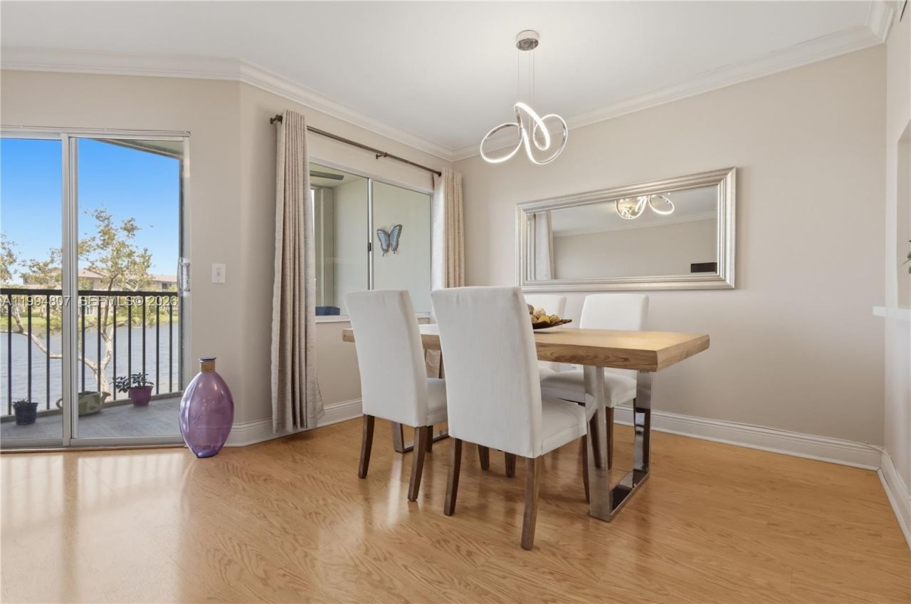 13705 SW 12th St, Unit 202B, Pembroke Pines, FL 33027 Photo