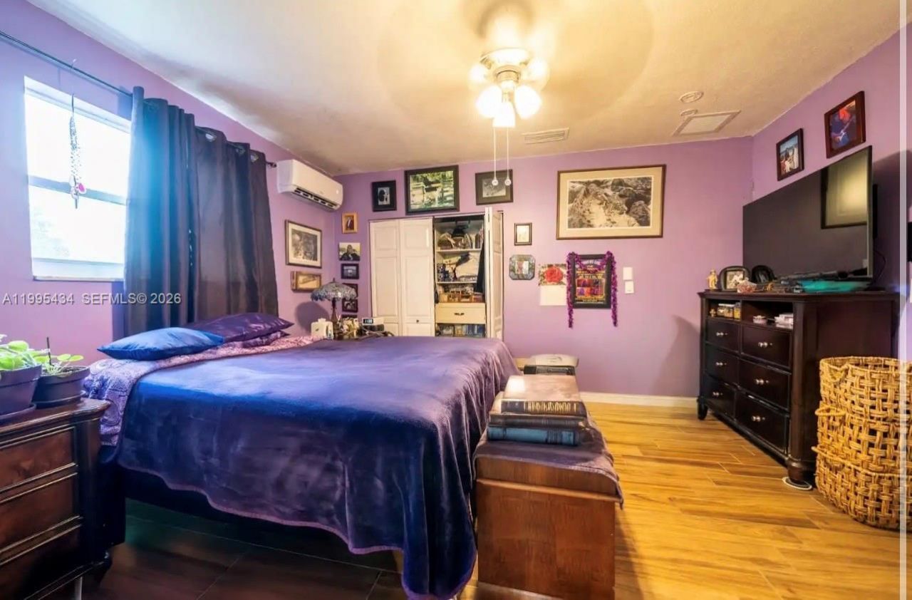 6890 SW 57th St, Davie, FL 33314 Photo