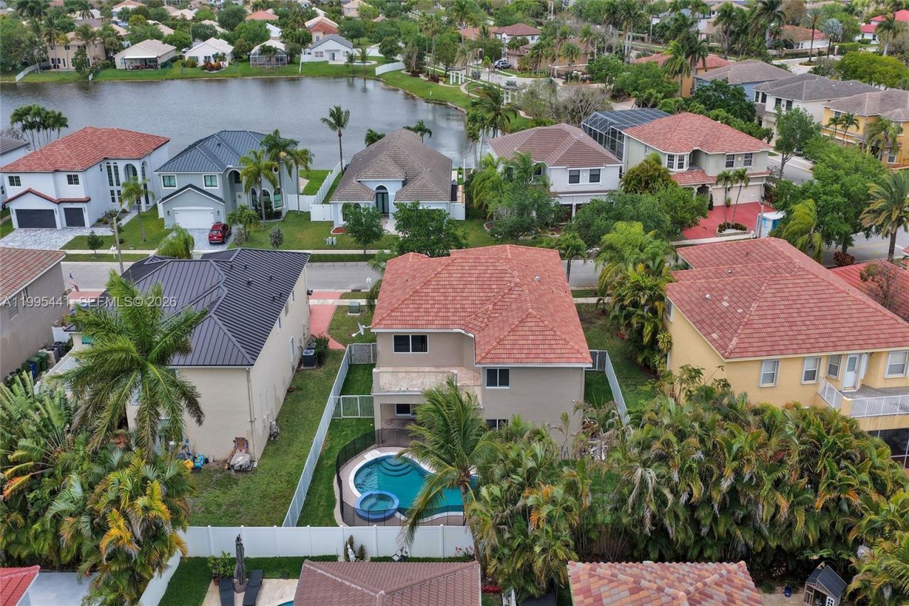 16180 SW 14th St, Pembroke Pines, FL 33027 Photo