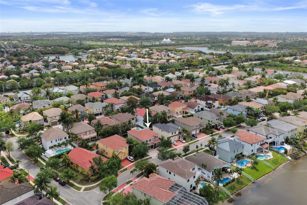 16180 SW 14th St, Pembroke Pines, FL 33027 Photo