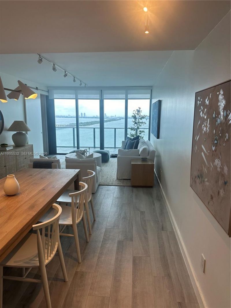 3131 NE 7th Ave, Unit 2103, Miami, FL 33137 Photo