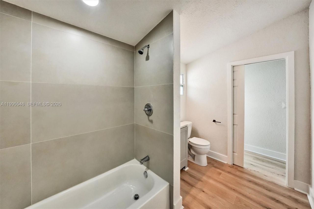 1411 SW 3rd St, Unit 2, Miami, FL 33135 Photo