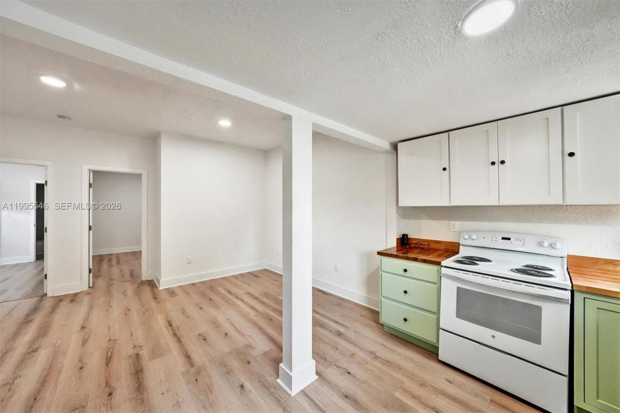 1411 SW 3rd St, Unit 2, Miami, FL 33135 Photo