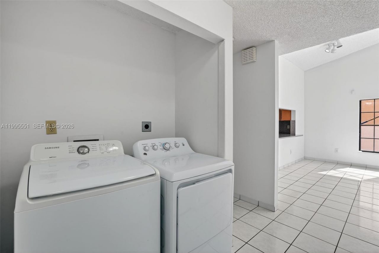 14722 SW 110th Ter, Miami, FL 33196 Photo