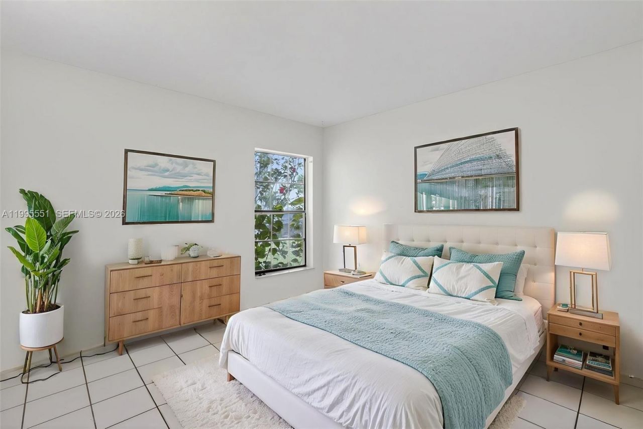 14722 SW 110th Ter, Miami, FL 33196 Photo