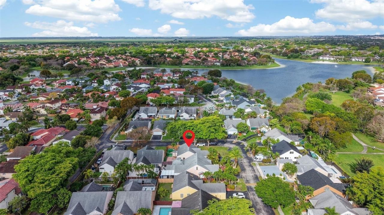 14722 SW 110th Ter, Miami, FL 33196 Photo