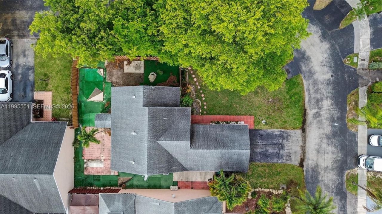 14722 SW 110th Ter, Miami, FL 33196 Photo