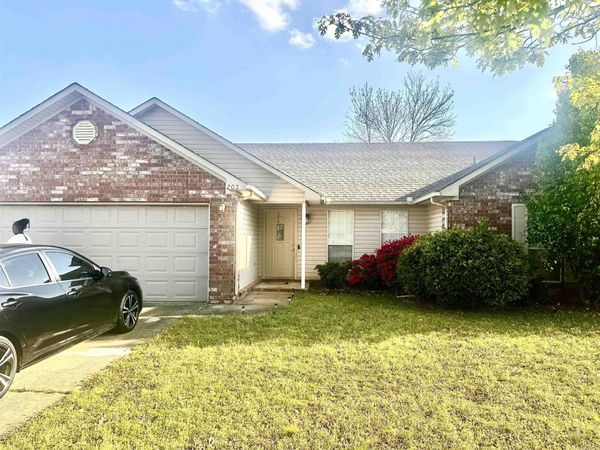 205 Natchez Drive , Jonesboro, AR 72404