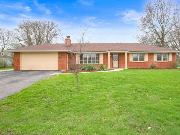 3425 W Brook Drive, Muncie, IN 47304