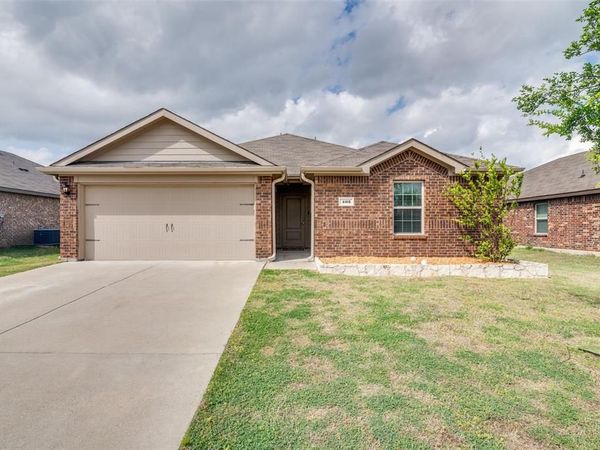 403 Pine Hollow Way, Josephine, TX 75189