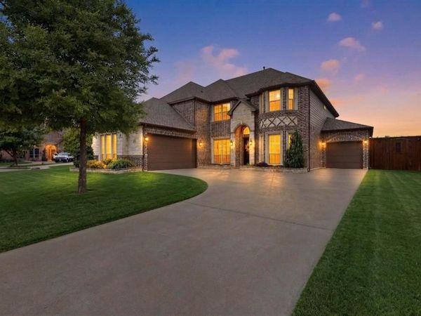 3107 Ellington Drive , Sachse, TX 75048