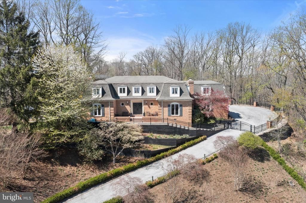 2102 Highland Ridge Drive, Phoenix, MD 21131 Main Photo