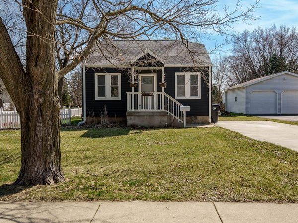 433 W Rockwell Street, Elkhorn, WI 53121