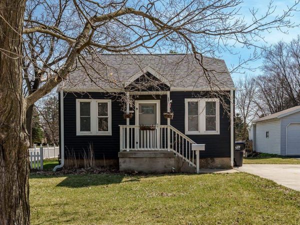 433 W Rockwell Street, Elkhorn, WI 53121