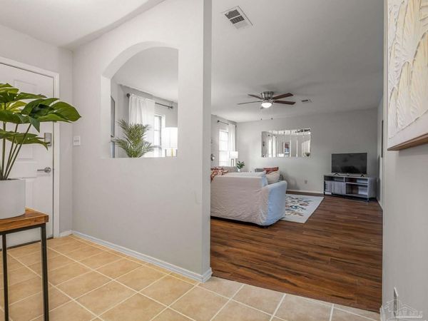 4132 Baywoods Dr, Pensacola, FL 32504