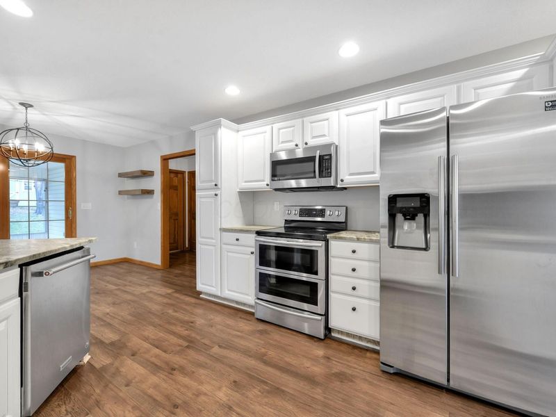 733 Alpine Circle, Heath, OH 43056 Photo 15