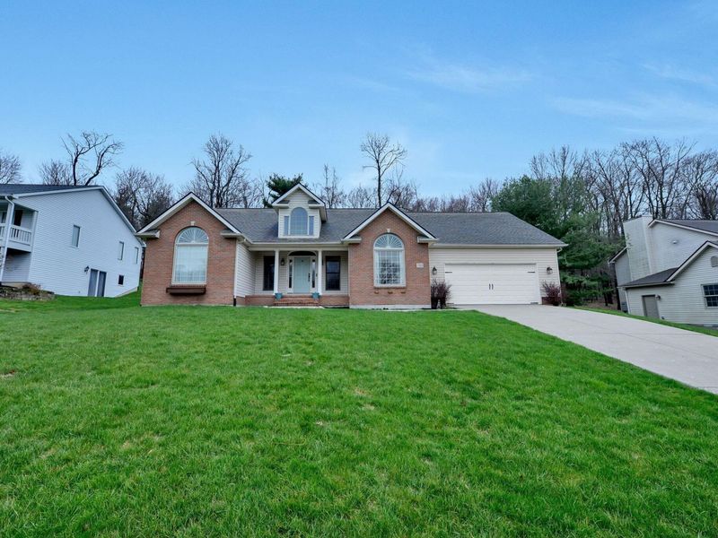 733 Alpine Circle, Heath, OH 43056 Photo 2