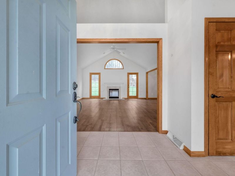 733 Alpine Circle , Heath, OH 43056 Photo 5