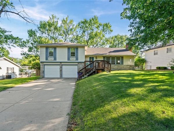 10602 E 79TH Terrace, Raytown, MO 64138