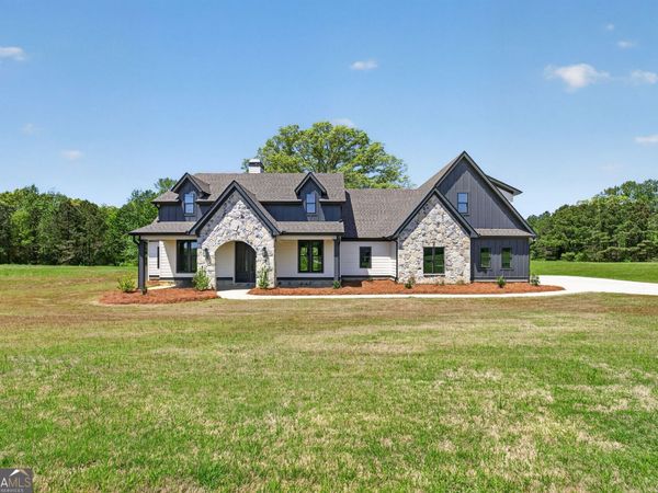 728 Lake Circle Road, Buchanan, GA 30113