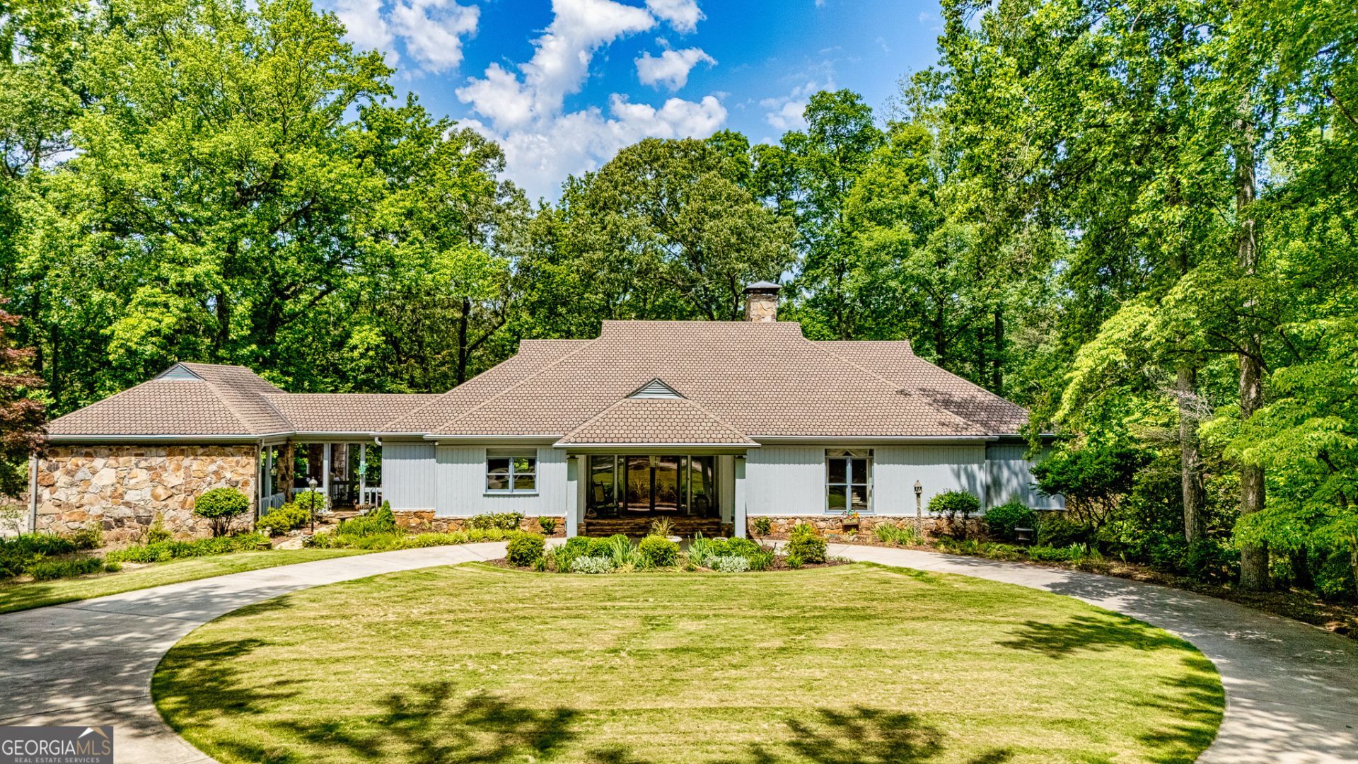 1015 Wahoo Hill Newnan, GA 30263