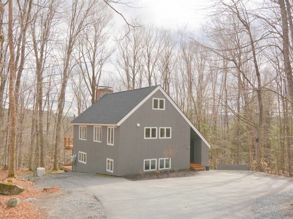 54 Brookridge Drive, Grantham, NH 03753
