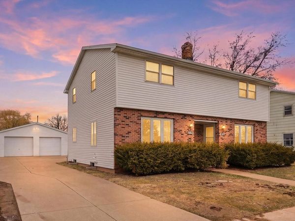 606 E FLORIDA AVENUE, Appleton, WI 54911