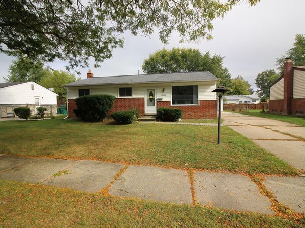 16265 Oakbrook Street, Romulus, MI 48174