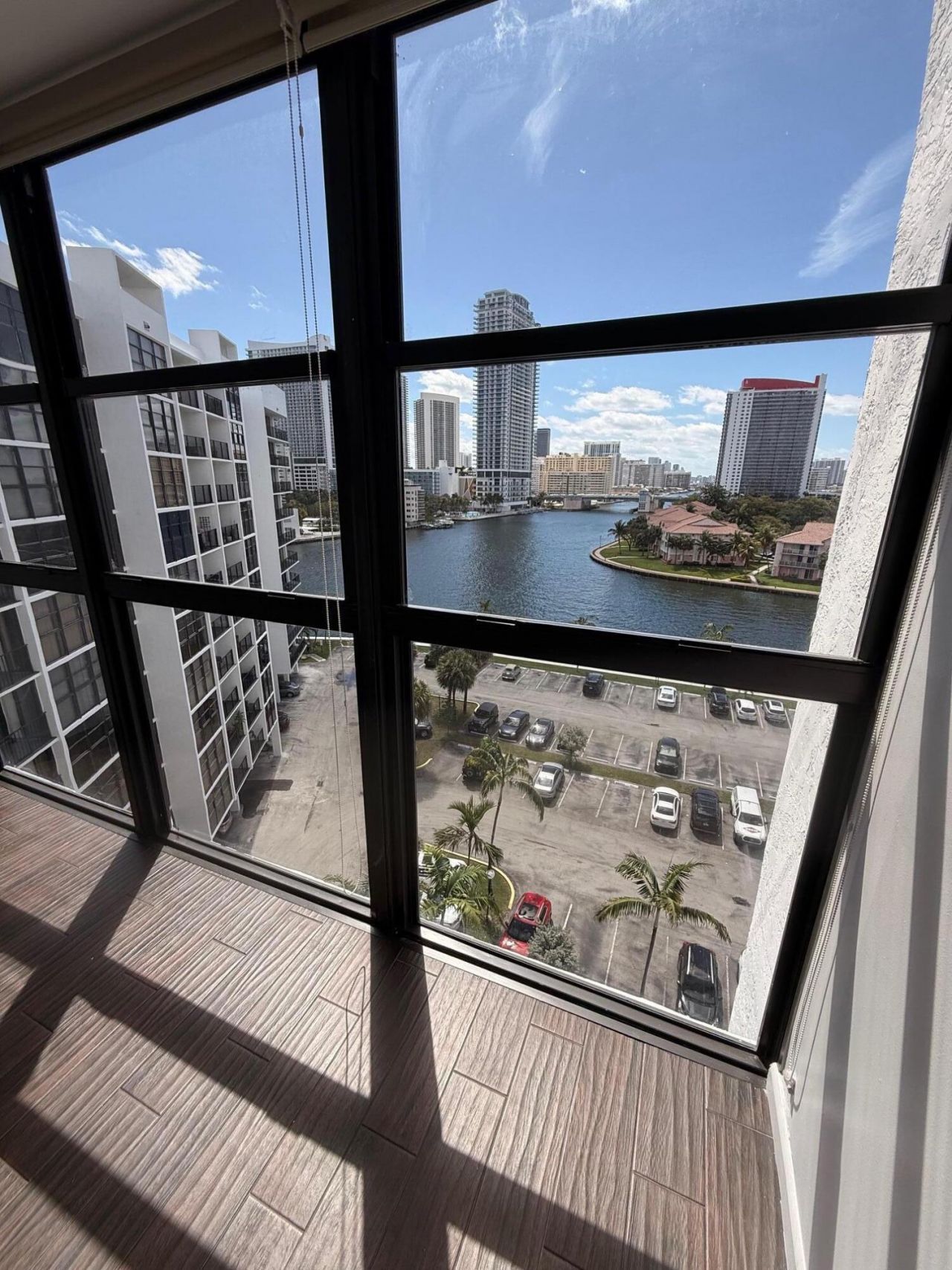 200 Leslie Drive, Unit 924, Hallandale Beach, FL 33009 Photo