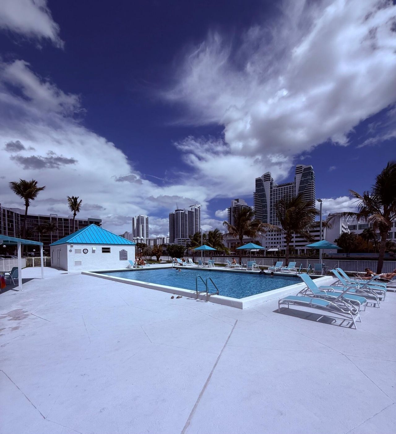 200 Leslie Drive, Unit 924, Hallandale Beach, FL 33009 Photo