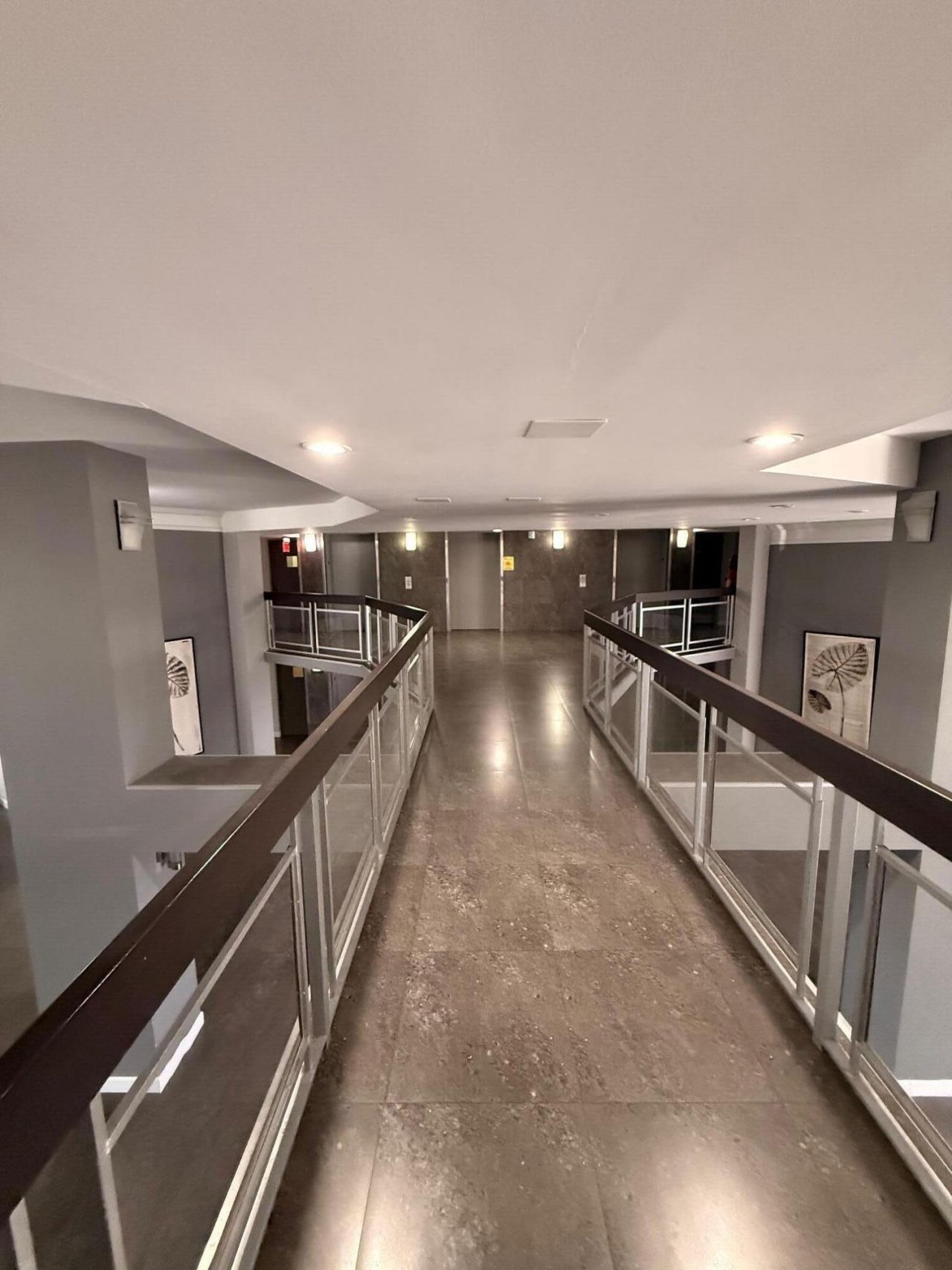 200 Leslie Drive, Unit 924, Hallandale Beach, FL 33009 Photo