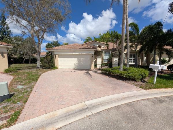 8273 Manjack, West Palm Beach, FL 33411