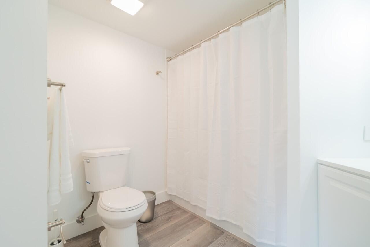 800 Crestwood Court S, Unit 801, Royal Palm Beach, FL 33411 Photo