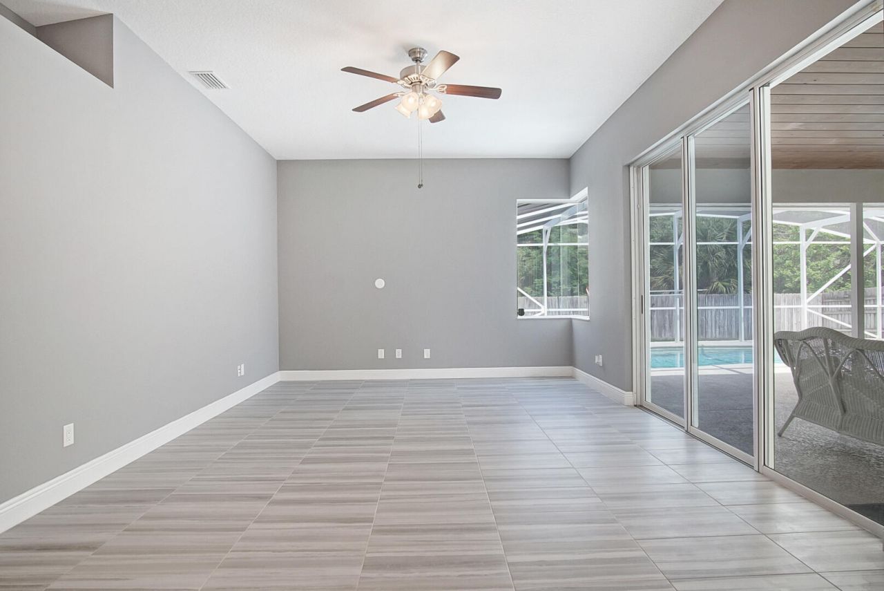 6800 NW Hogate Circle, Port Saint Lucie, FL 34983 Photo