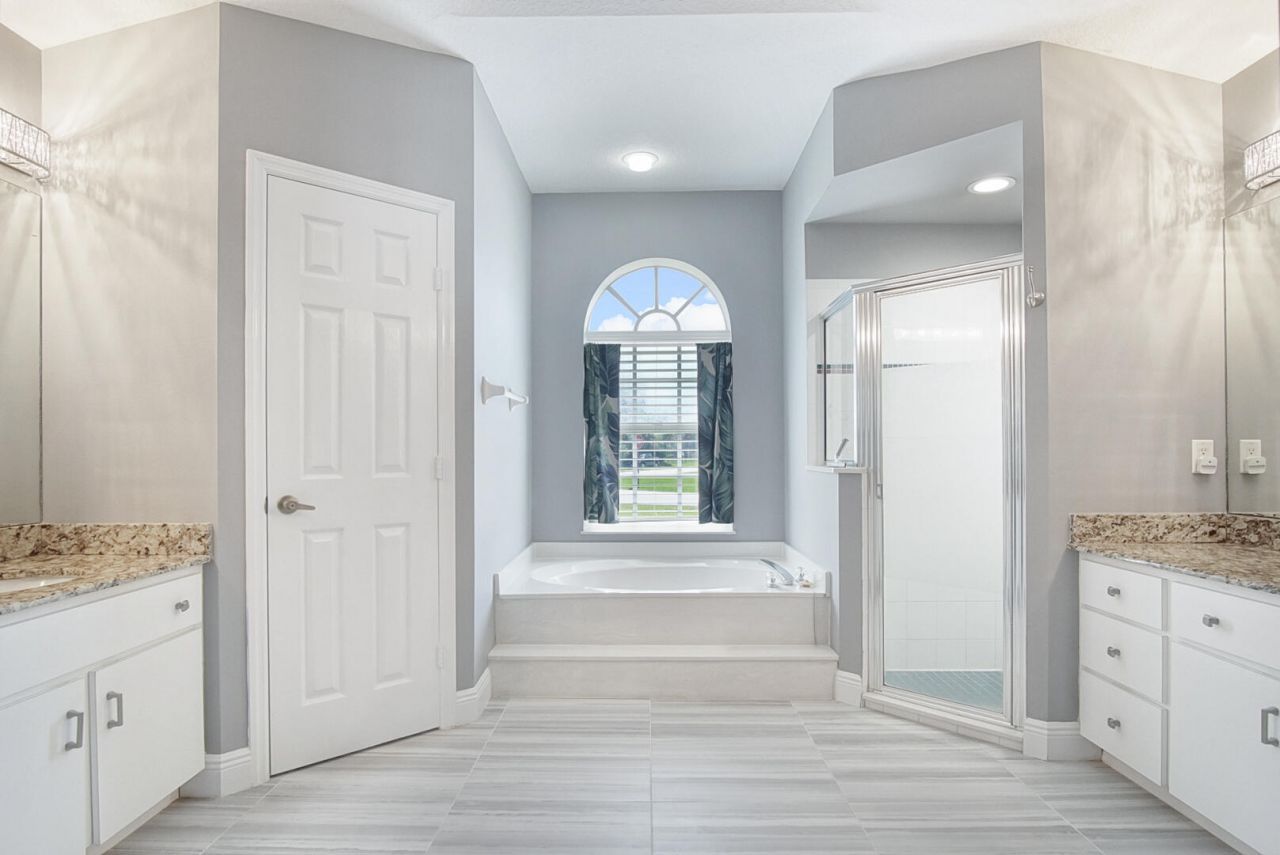 6800 NW Hogate Circle, Port Saint Lucie, FL 34983 Photo