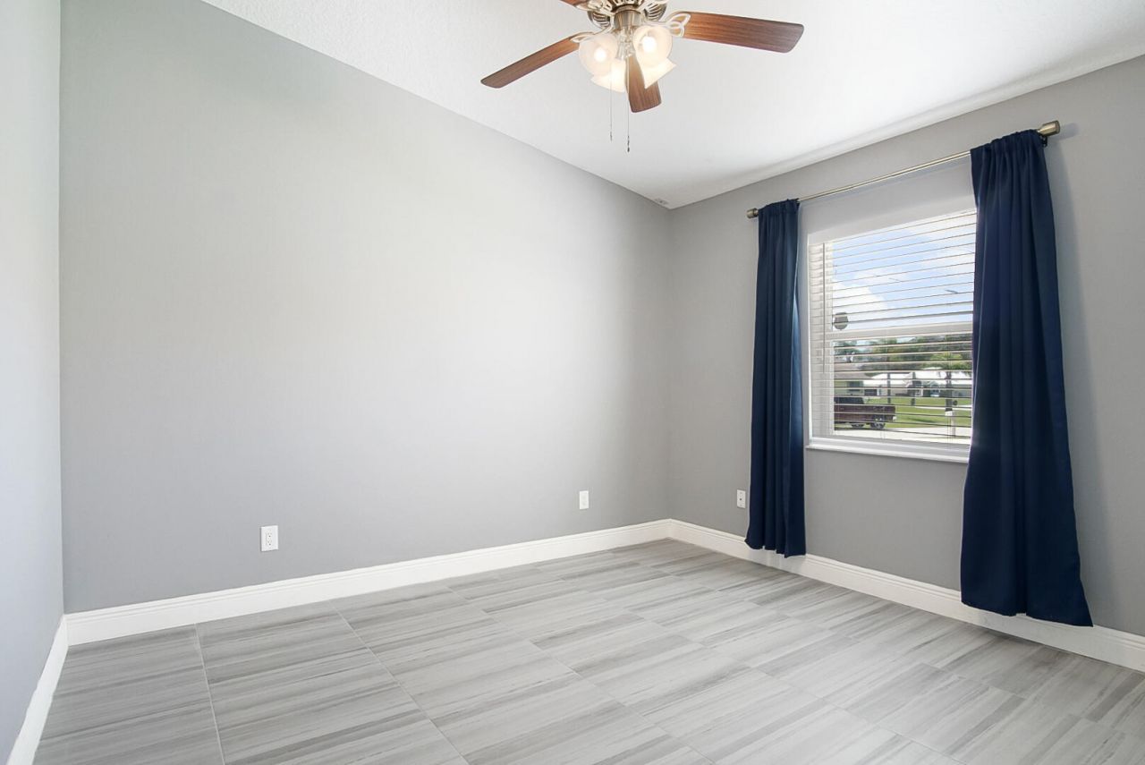 6800 NW Hogate Circle, Port Saint Lucie, FL 34983 Photo