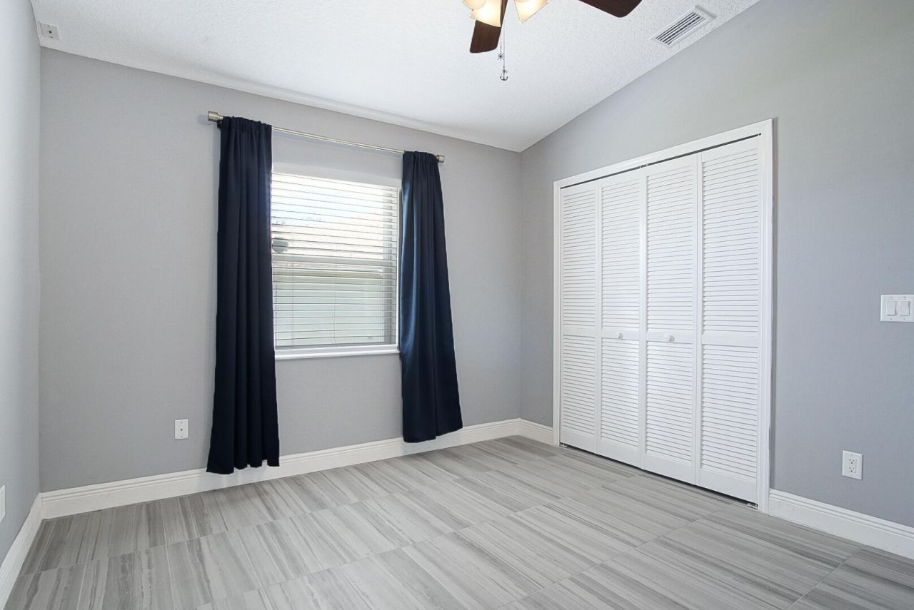 6800 NW Hogate Circle, Port Saint Lucie, FL 34983 Photo